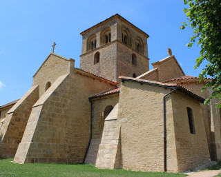 Visite commentée de l'église romane, site clunisien