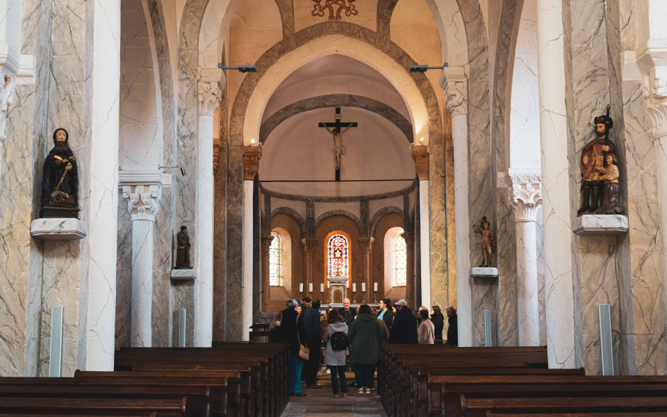 Eglise de Varenne l'Arconce - Crédits photo : S. Gontard